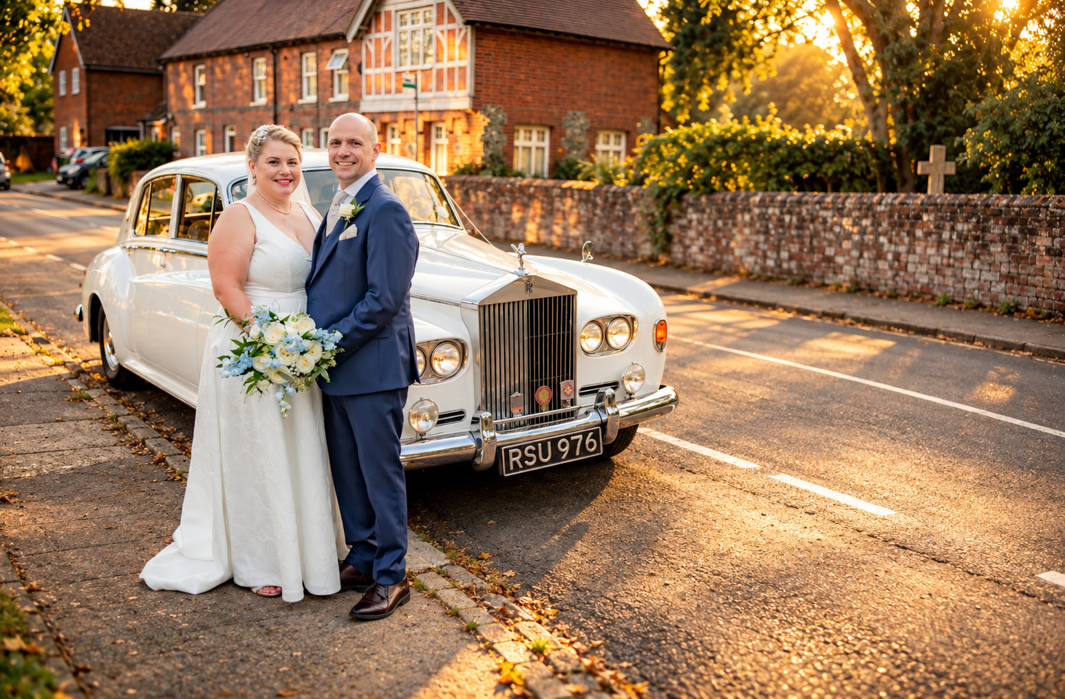 Golden-Hour-Wedding-by-a-Vintage-Rolls-Royce
